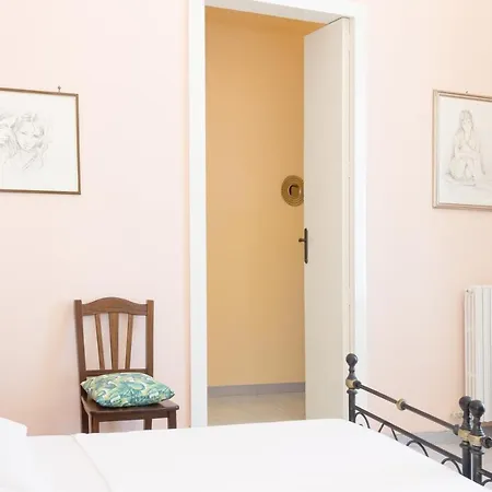 Oda ve Kahvaltı A Casa Di Nonna Rosa Lecce