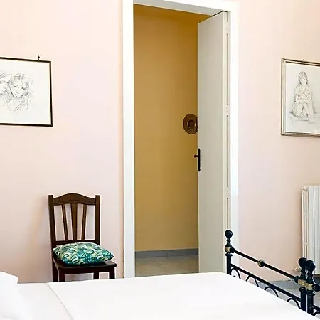 A Casa Di Nonna Rosa 3* Lecce